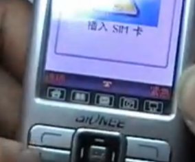 金立V860手机触摸不灵的维修实例